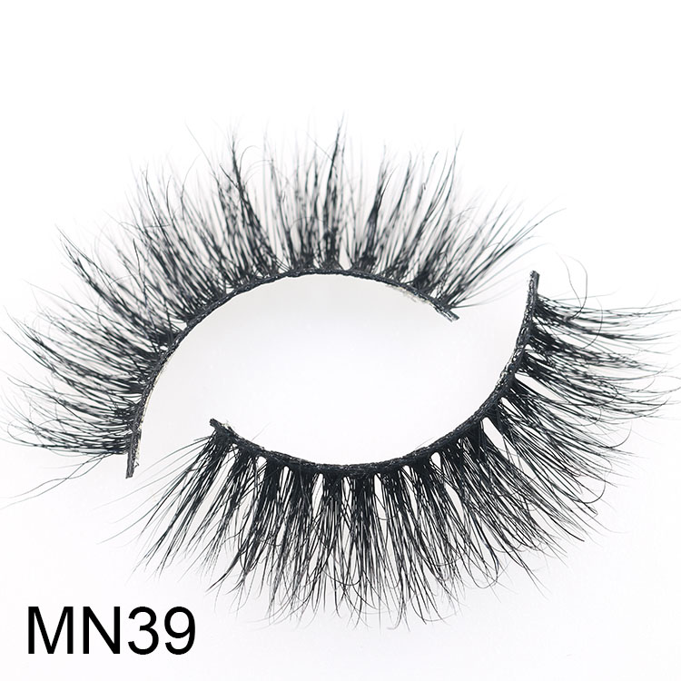 2020 most fluffy 5D mink eyelashes with eyelash box manufacturer to USA CO