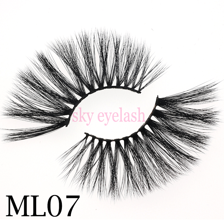 Top 3 high quality 25mm 3D faux mink eyelashes with best lash glue to UK CO