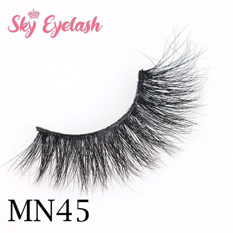 Premium 3d luxurious real mink eyelash vendor with private custom pakage USA YO