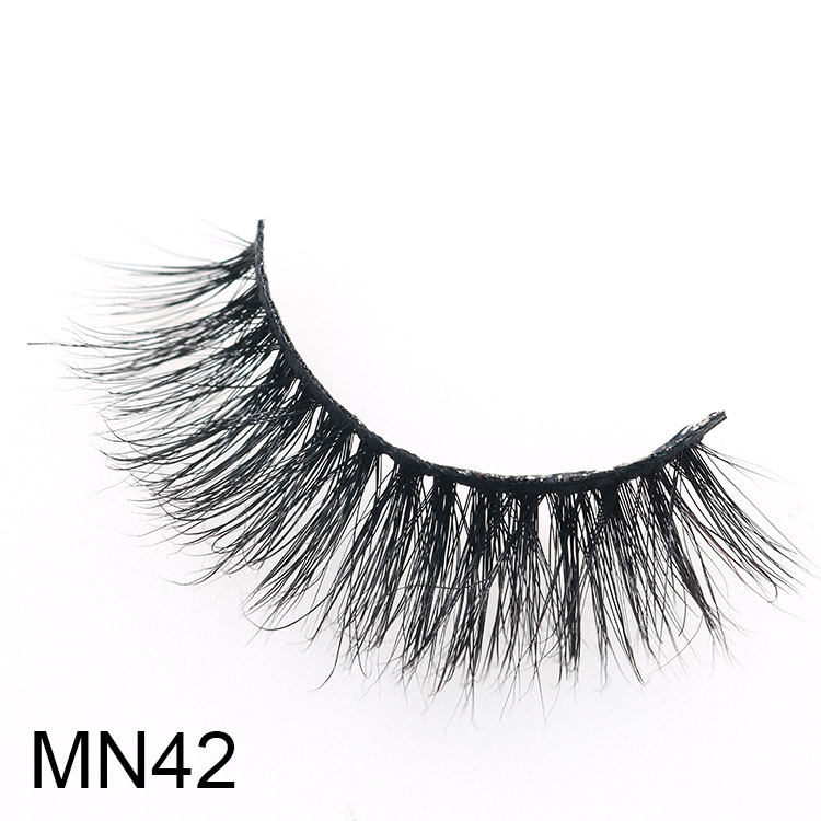 2020 most fluffy 5D mink eyelashes with eyelash box manufacturer to USA CO