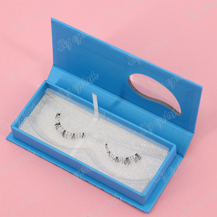 Bottom eyelash