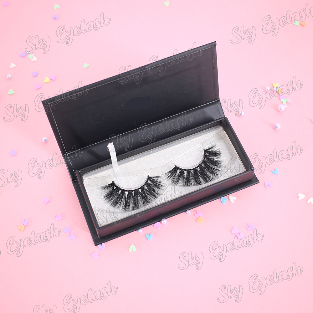 Wholesale 25mm 3D faux mink eyelashes with custom packages to UK