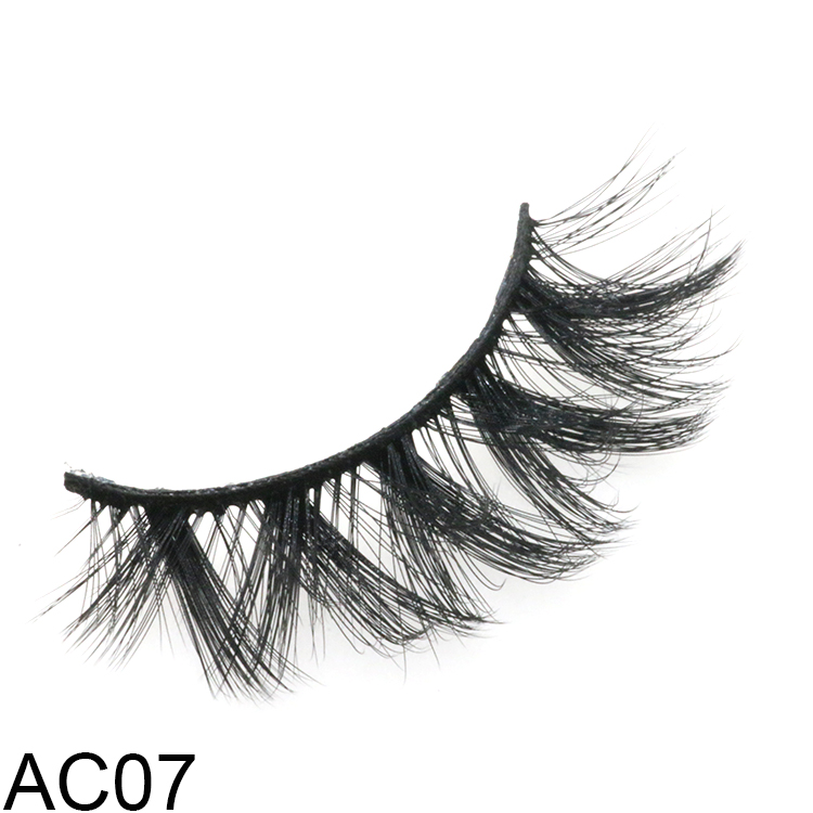 2021 top 1 natural looking 5D faux mink eyelashes with customize boxes UK