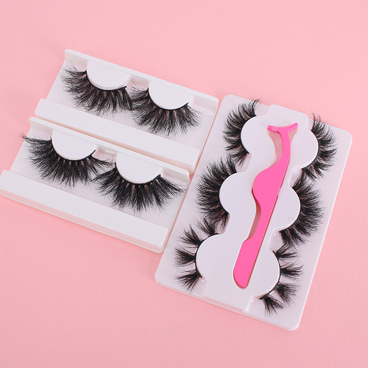 Fluffy 25mm Siberian mink eyelashes with customized pacakging Canada