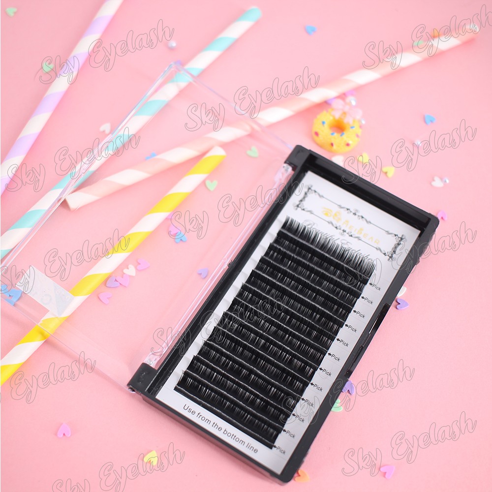 wholesale-fake-eyelash-extensions-with-own-brand-lash-glue.jpg