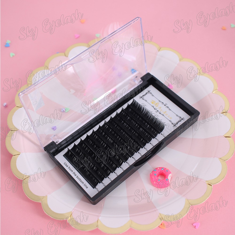 Natural-looking-eyelash-extensions-near-me.jpg