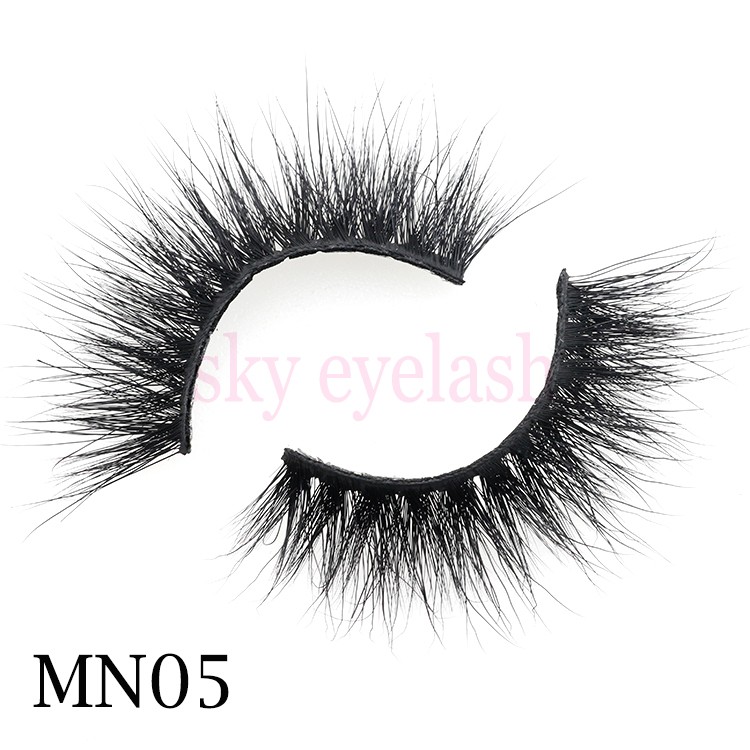 lashes-vendor-custom-strip-false-lashes-with-own-packaging-box.jpg
