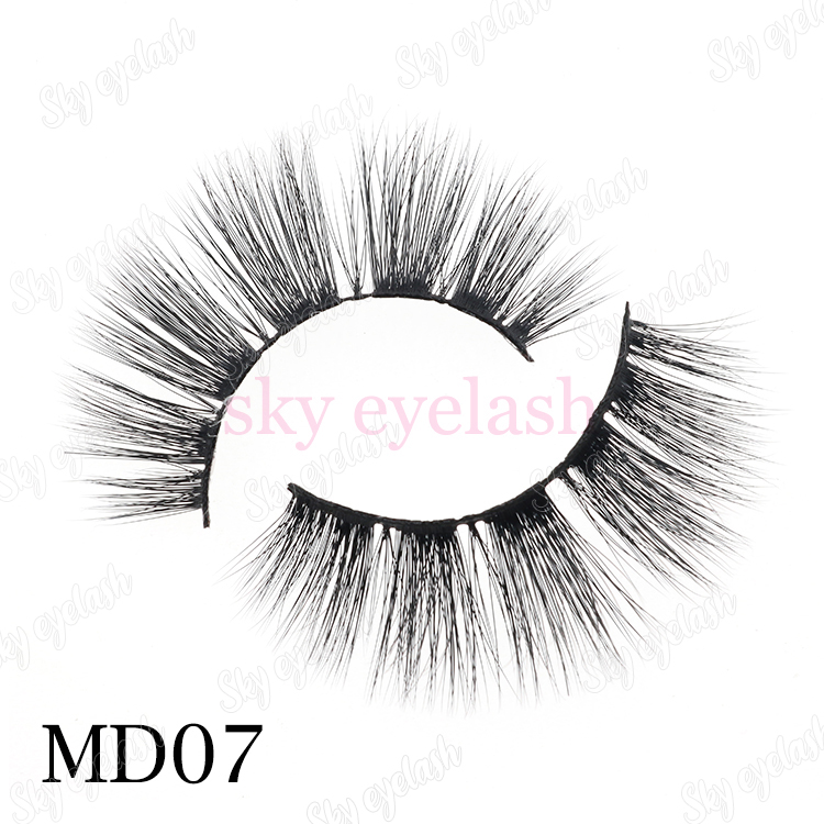 Wholesale-dramatic-eyelashes-3d-effective-faux-mink-lashes.jpg