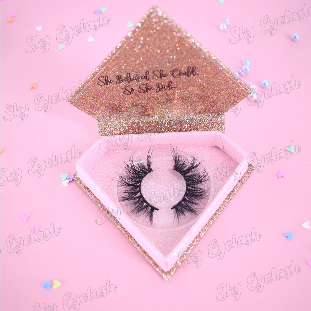 natural-looking-25mm-mink-eyelashes-with-private-label.jpg