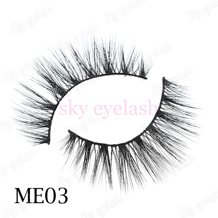 Customized-lash-cases-for-fluffy-3d-faux-mink-lashes-at-best-price.jpg
