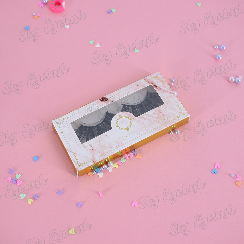 top-quality-material-lashes-fluffy-luxury-with-beautiful-3D-effect.jpg