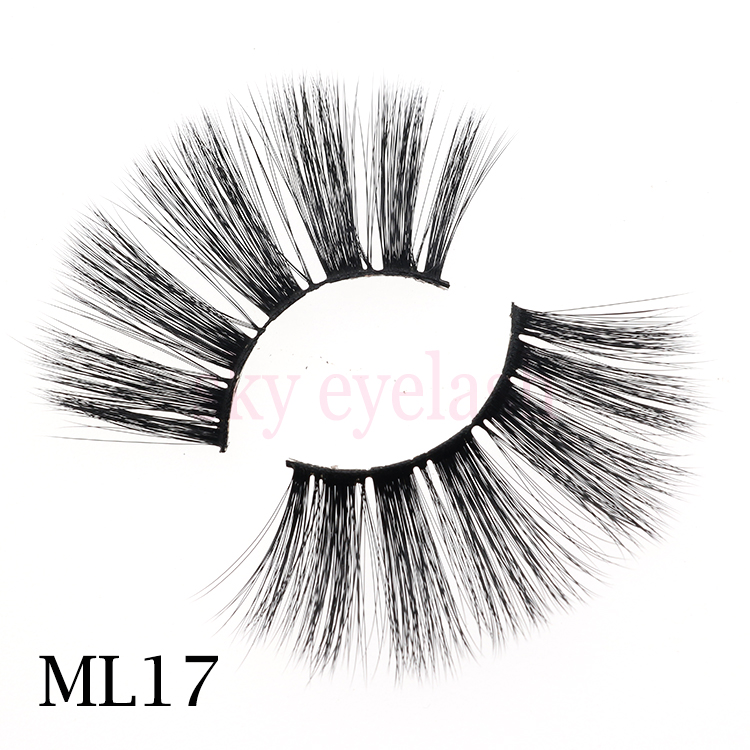 Lashes-vendor-produce-wholesale-faux-mink-lashes-3D-25mm-dramatic-long-with-customized-lashes-package.jpg