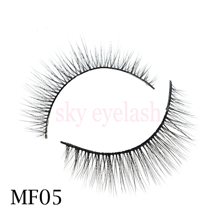 Wholesaler-lash-vendor-design-handmade-3D-silk-lash-with-lash-package-to-US.jpg