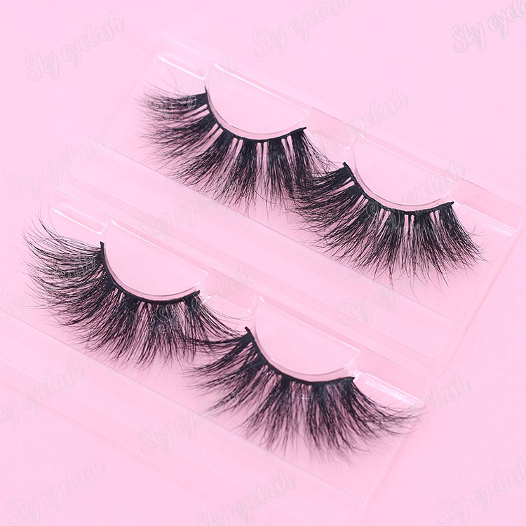 wholesale-false-eyelashes-with-best-lash-glue.jpg