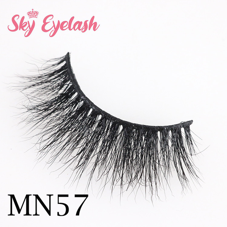 eyelash-vendors-in-california.jpg