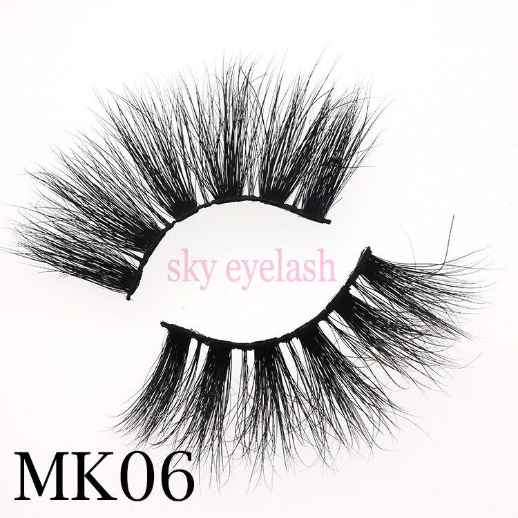 5d-25mm-mink-lashes-custom-package.jpg
