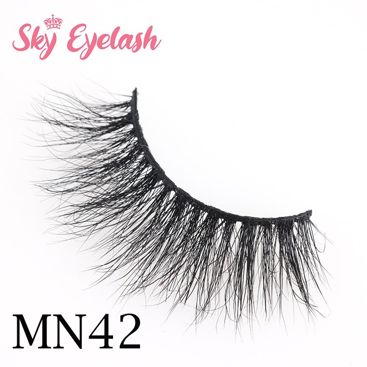 lash-wholesale-supplier-canada.jpg