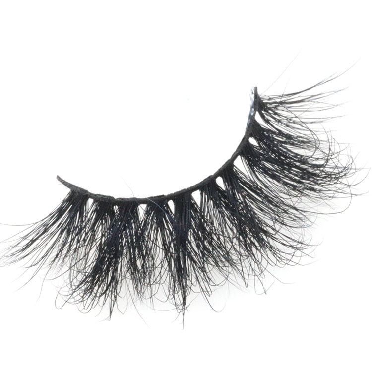 25mm-mink-lashes-with-own-brand-packaging-USA.jpg