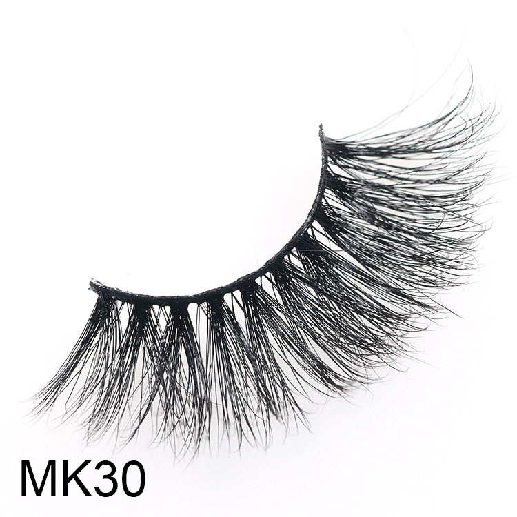 wholesale-3D-mink-eyelashes-with-private-label.jpg