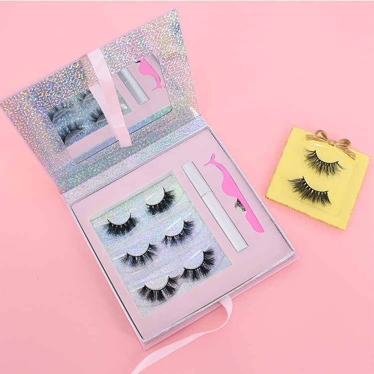 fluffy-3D-mink-eyelashes-with-own-brand.jpg