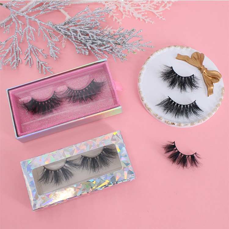 customized-packaging-for-5D-mink-lashes.jpg