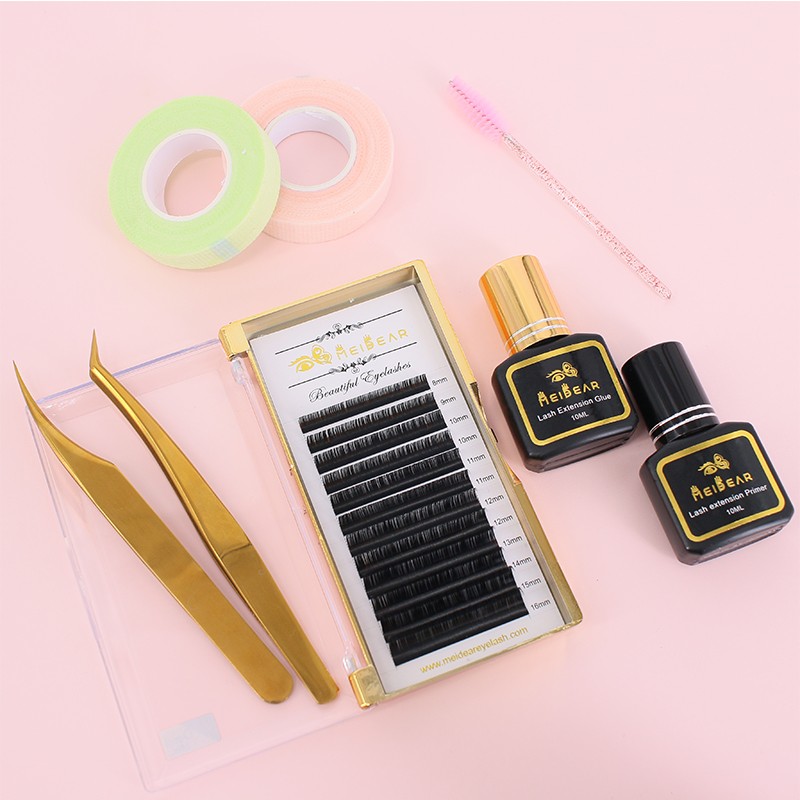 0.03mm-thickness-fast-fanning-lash-extensions.jpg