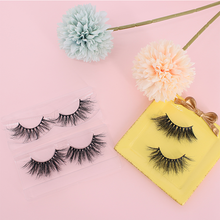fluffy-3D-mink-eyelash-vendors-usa.jpg