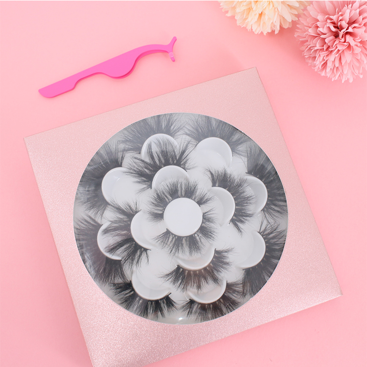wispy-fluffy-3d-mink-lashes-vendors.jpg