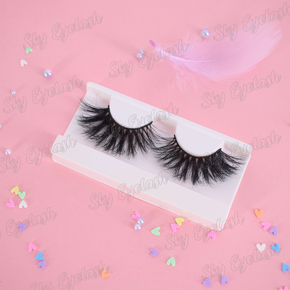 High quality 3D mink eyelashes 25mm length with custom packaging boxes