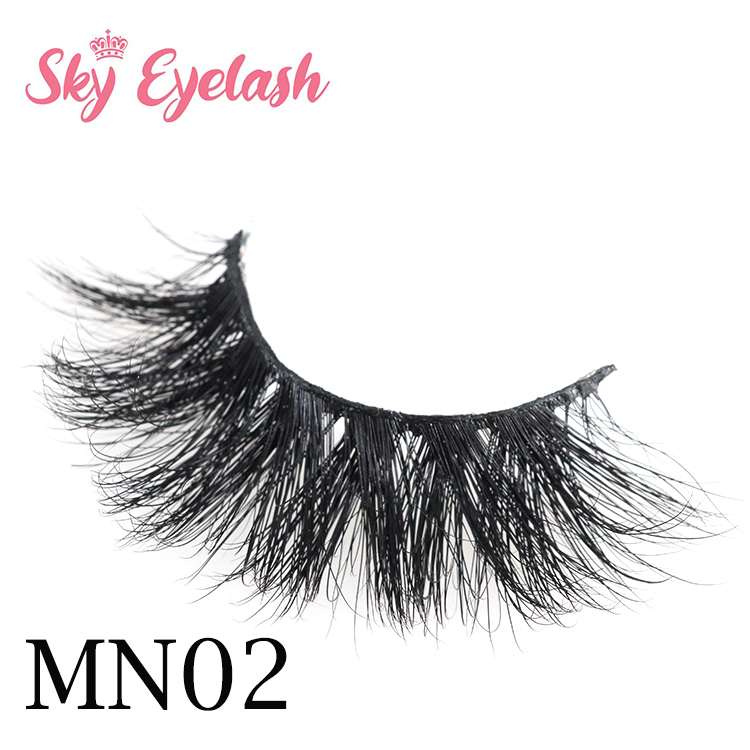 False eyelashes vendor supplies real mink eyelashes to Florida-BW