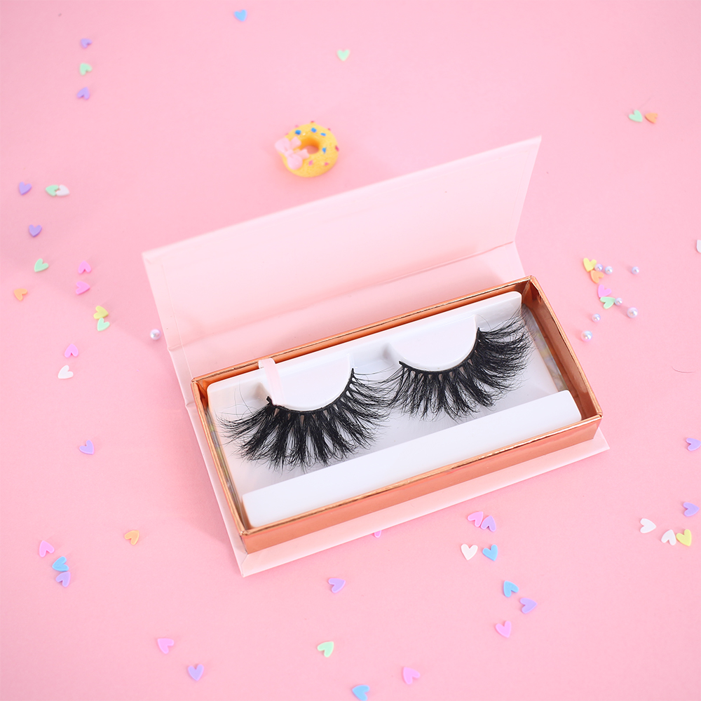 Premium Mink Lashes Wholesale With Cheap Customized Eyelash Packaging OL