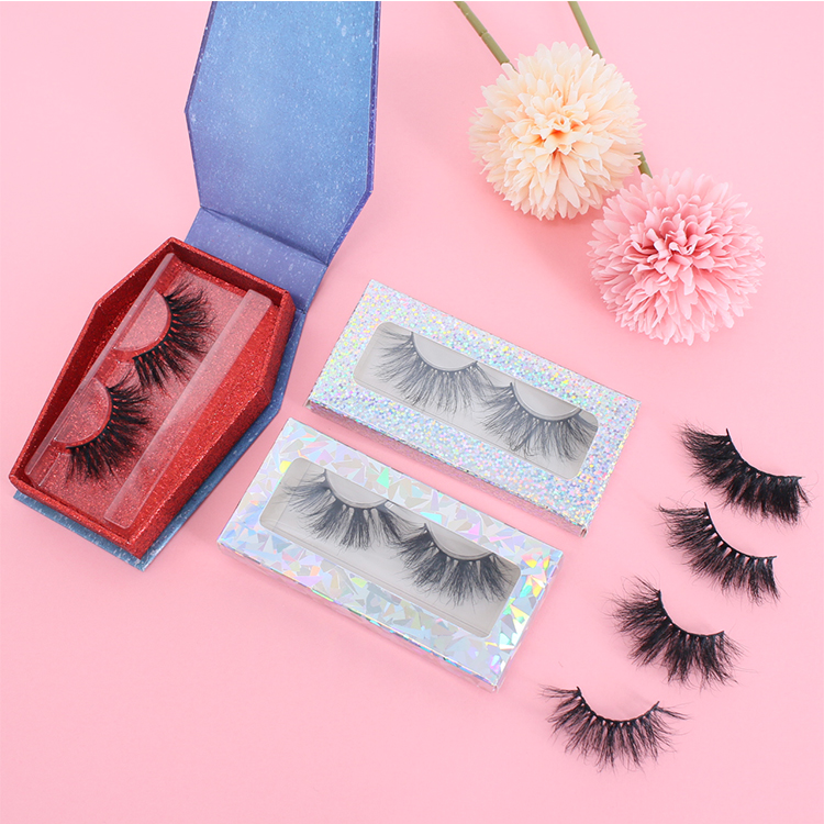 Premium 25mm long 5D eyelashes with own brand customized box UK CO