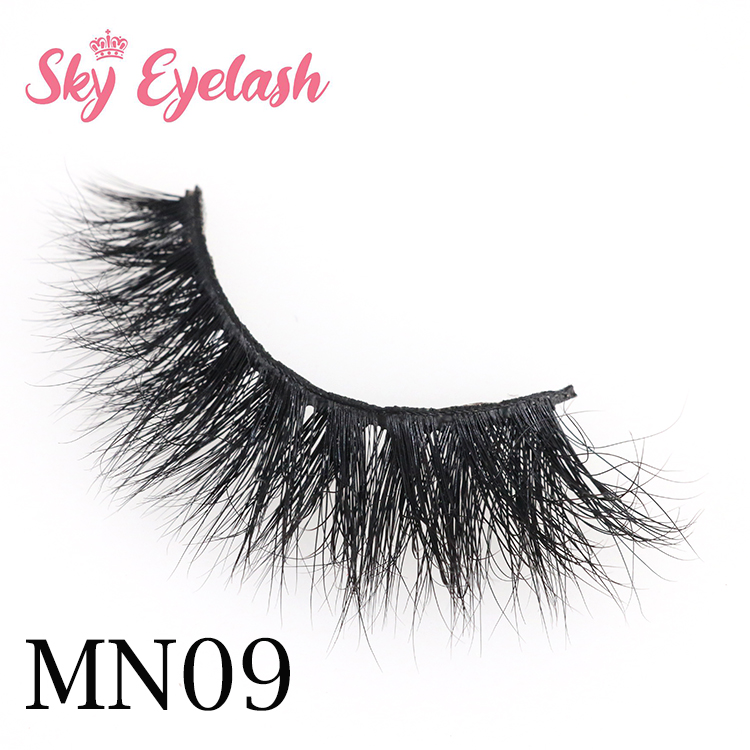 Eyelash supplies wholesale 5D mink false eyelashes with high quality eyelash glue to UK