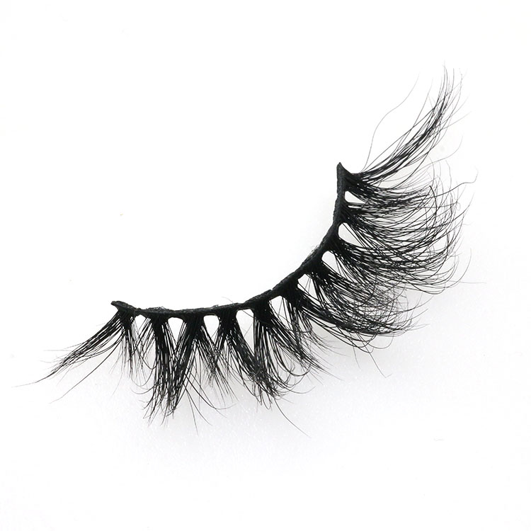 2021 new arrival 25mm 3D mink lashes with customized packaging boxes England